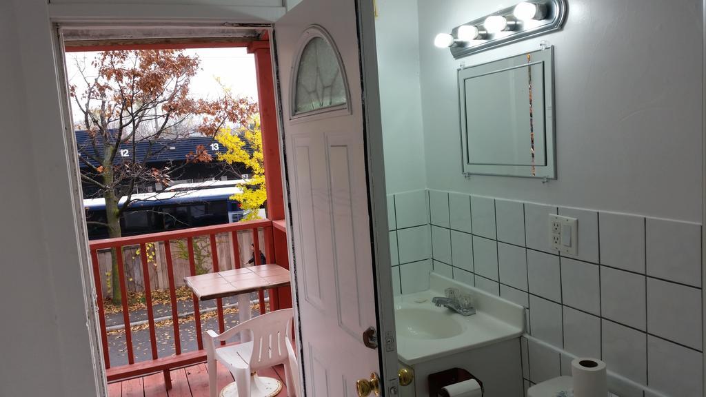 A Voyageur'S Guest House 오타와 외부 사진