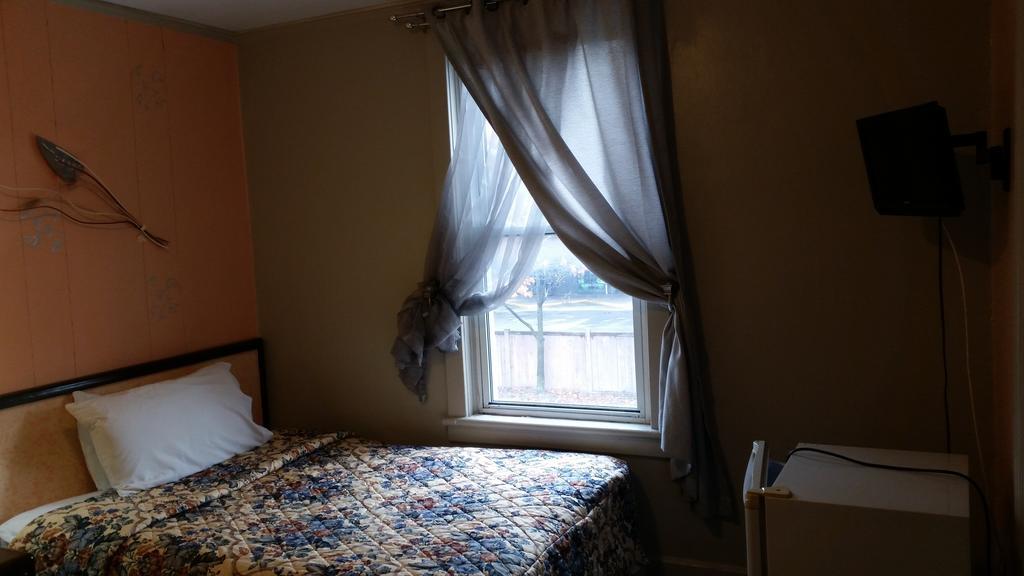 A Voyageur'S Guest House 오타와 외부 사진