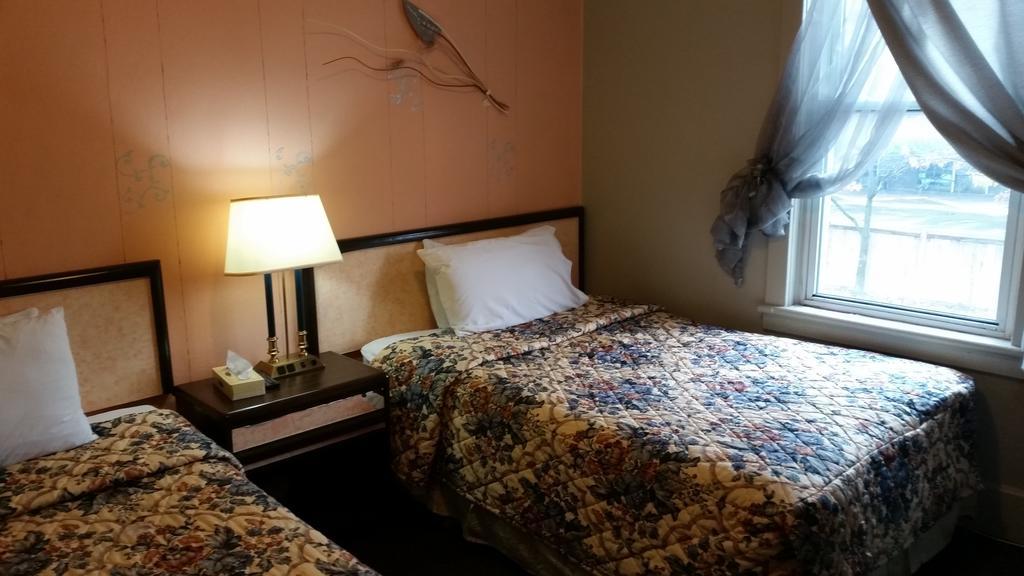 A Voyageur'S Guest House 오타와 객실 사진